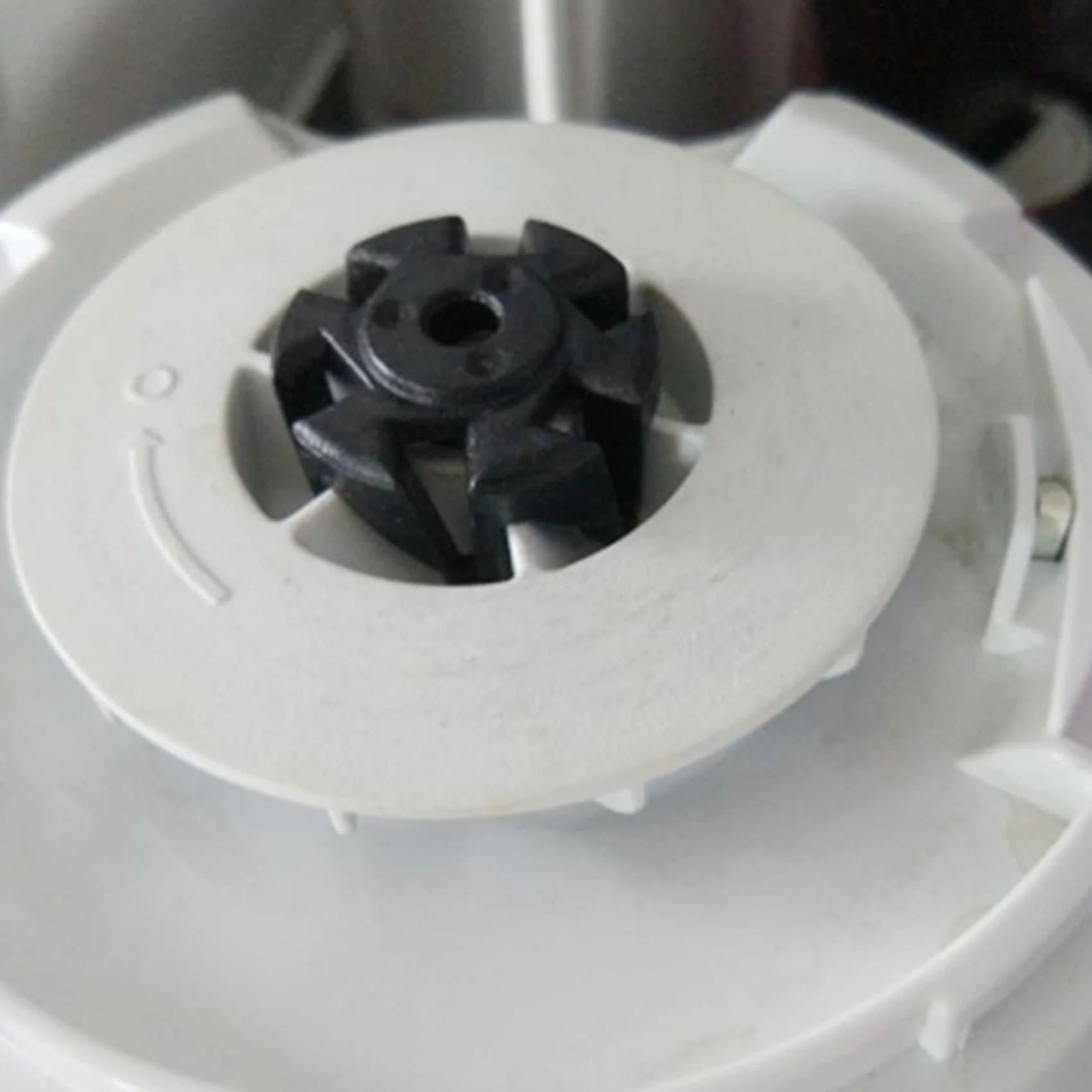 B01C-2 Plastic Shaft Blade Seat Mixer Parts for HR2003 HR2006 HR2024 HR2027