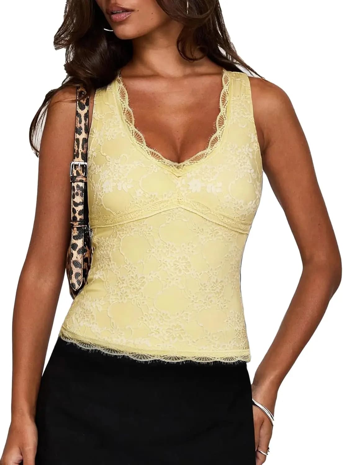 Top da donna con doppio strato in pizzo e scollo a V, top estivo per uscire, camicie sexy e alla moda