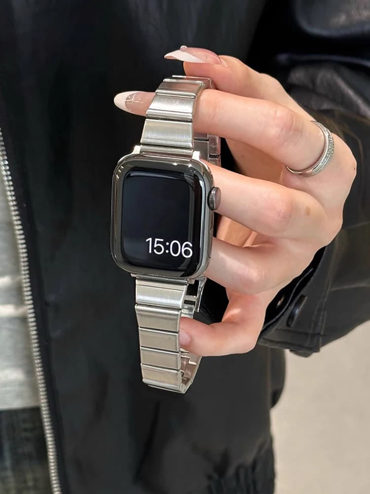 Luxury Stainless Steel Band For iWatch Ultra 10 9 8 7 SE 6 5 4 Slim Metal Strap For Apple Watch 38mm 40 41 42mm 44 45 46mm 49mm