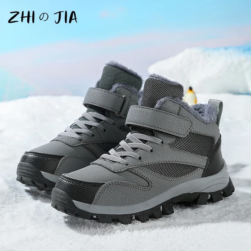 Nuovi sneaker alte per bambini Stivali da neve caldi in peluche invernale Scarpe da alpinismo antiscivolo e resistenti all'usura per esterni