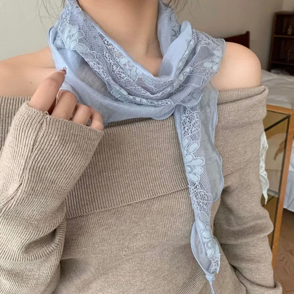 Lightweight Breathable Triangle Scarf with Solar Protection, Lace Style Countryside Hair Band, Clothing Accessories and Copricapo