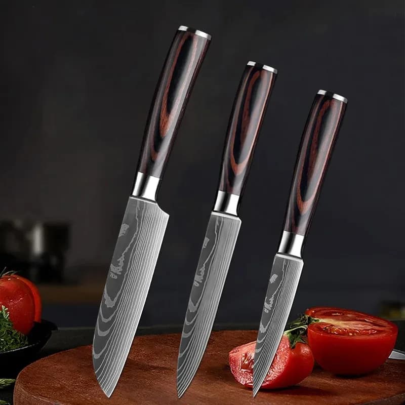 Coltello Santoku giapponese in acciaio Stanless Mannaia Coltello multiuso per affettare Coltello da macellaio per disossare la cucina con manico in legno laser di Damasco