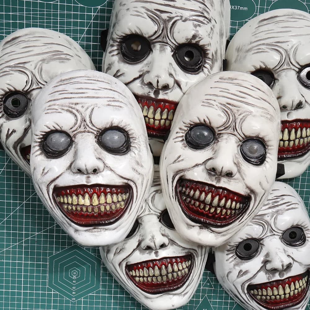 The smiling exorcist face Demon Mask Cosplay Evil Creepy Ghost Skull plastic masks Halloween Carnival Purim Party Costume spikes