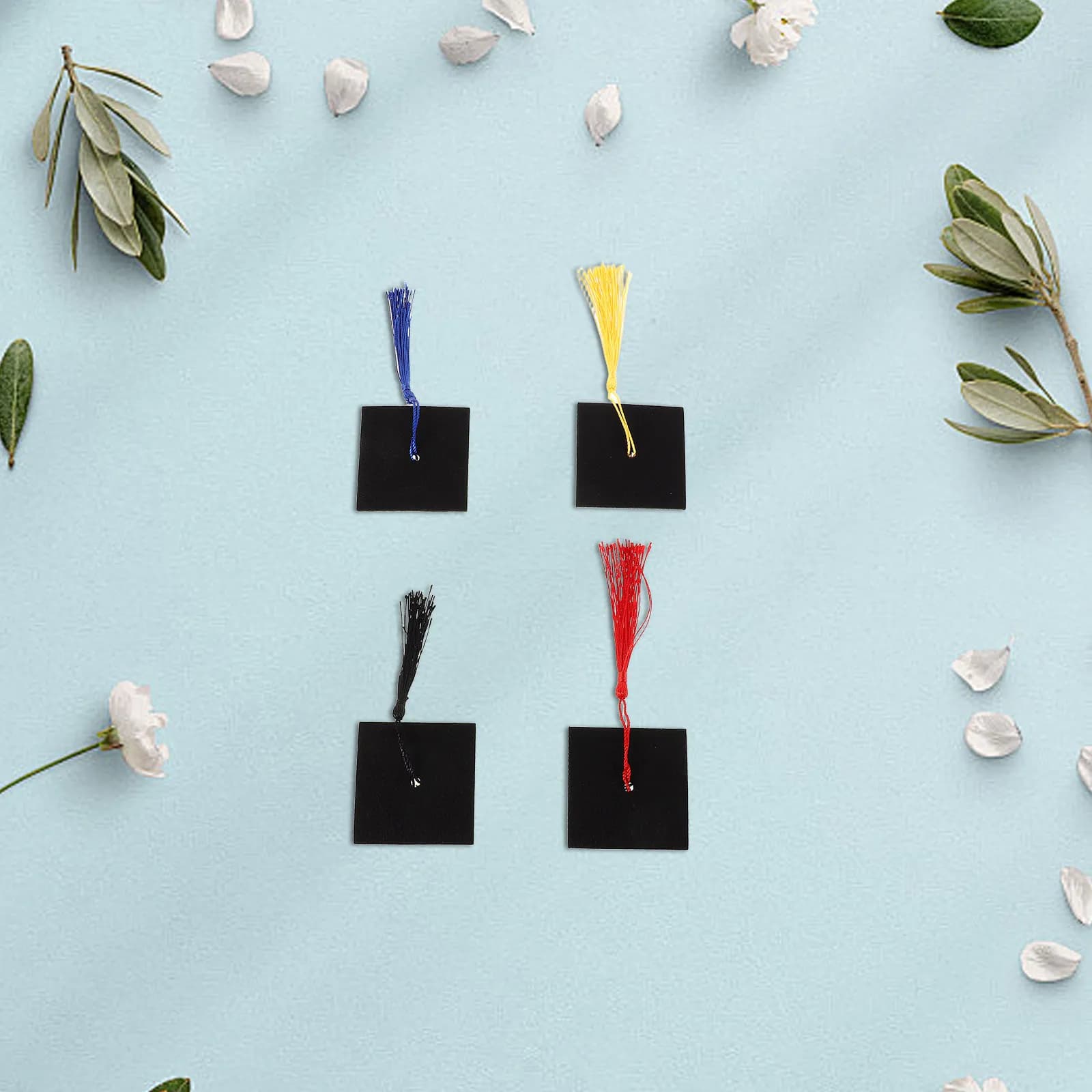 4Pcs Mini Graduation Caps Tassel Design Stylish Decorative Mini Hats for Miniature House Accessories Graduation Party DIY