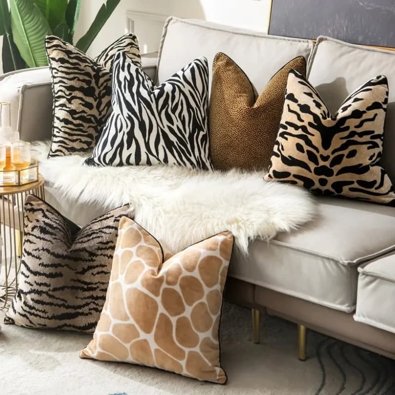 Fodera per cuscino con motivo a tigre di lusso Design fodera per cuscino in velluto floccato leopardato di fascia alta federa decorativa per soggiorno