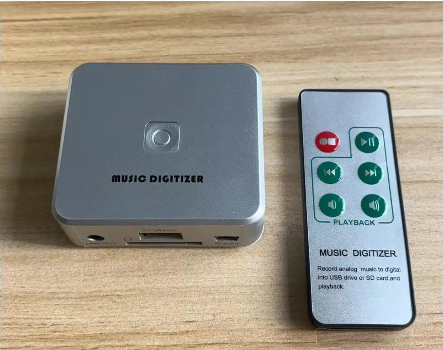 Registratore digitalizzatore musicale con acquisizione audio RCA da 3,5 mm Converti nastro a cassetta Lettore DVD LP Formato da analogico a Mp3 a USB U Disco SD Card