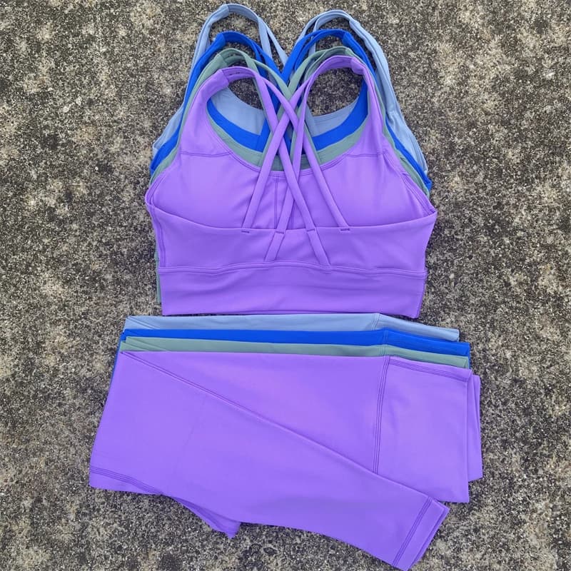 Yoga set Gym sports set Women's training set in 2 pieces Fitness suit Cross straps Top bra and high waist leggings Running suit