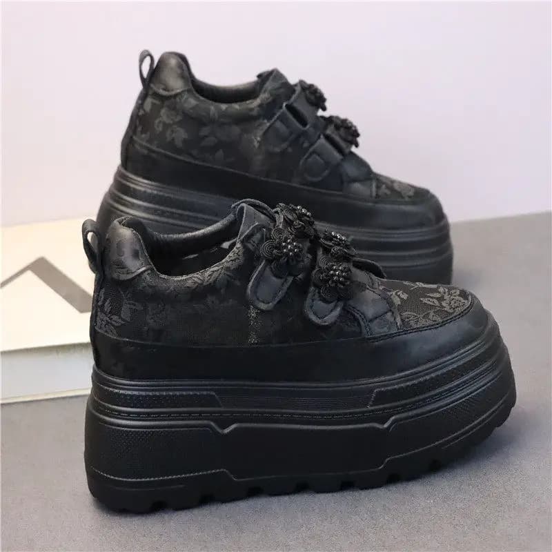 Ciabatte da donna bianche slip-on per esterno con tacco nascosto da 12 cm, a punta chiusa, senza schienale, traspiranti, casual, modello mule per signore