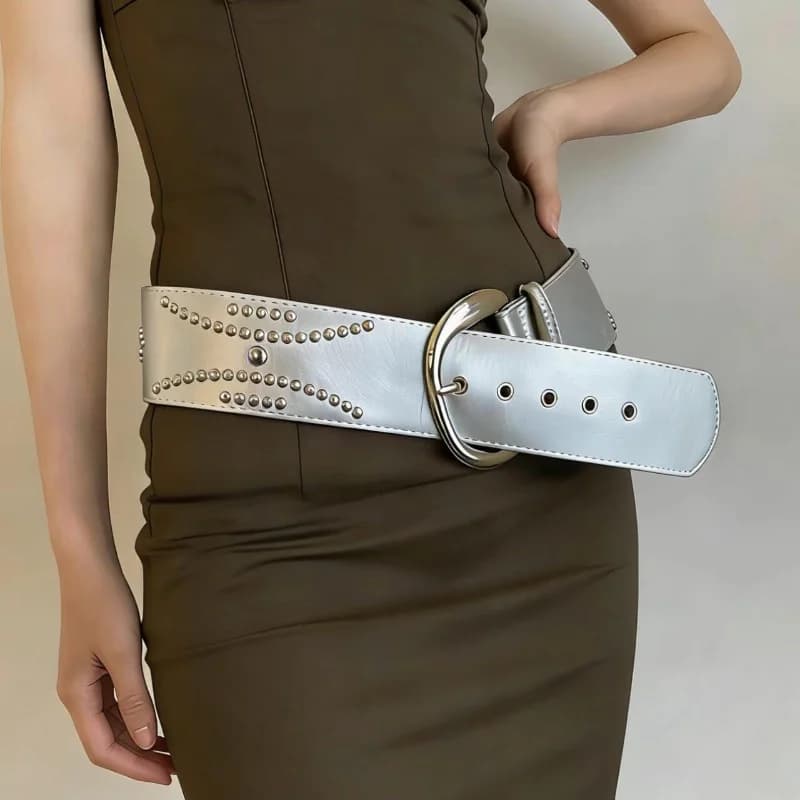 Cintura Larga con Rivetti Stile Industriale, Design Personalizzato di Nicchia, Accessorio per Abiti e Pantaloni, Copricintura