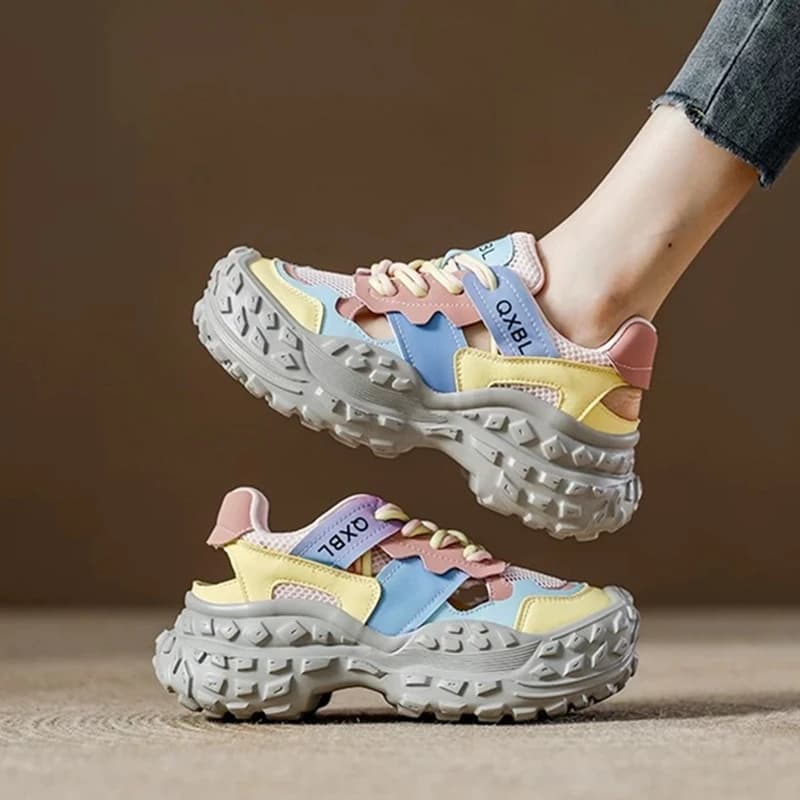 AIYUQI Sneakers da donna, sandali ultraleggeri traforati, scarpe da studentessa bicolore primavera e autunno, delicate