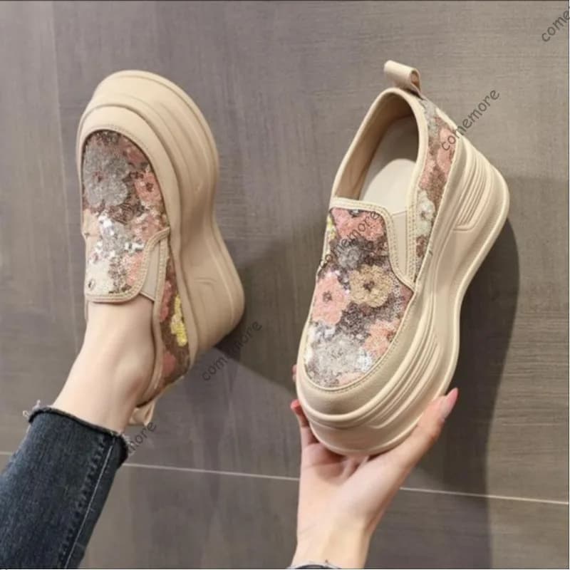 Mocassini con plateau e paillettes floreali da donna, sneakers con zeppa patchwork a punta tonda, scarpe casual da donna con suola spessa antiscivolo