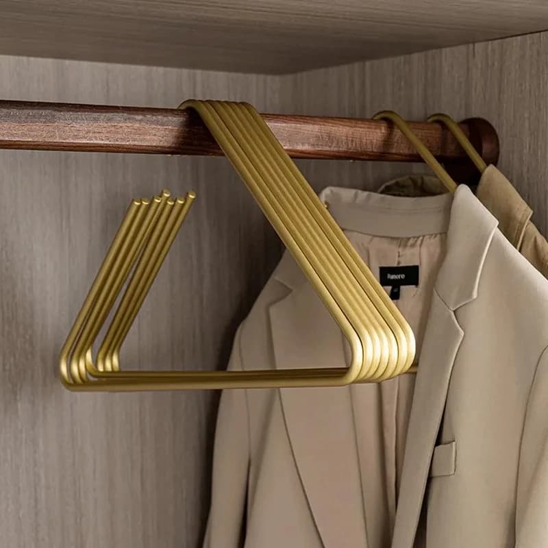 Creative Triangle Dresses 5 Pieces Metal Hanger Solid For Coat Trousers Scarf White Clothes Organizer Wardrobe