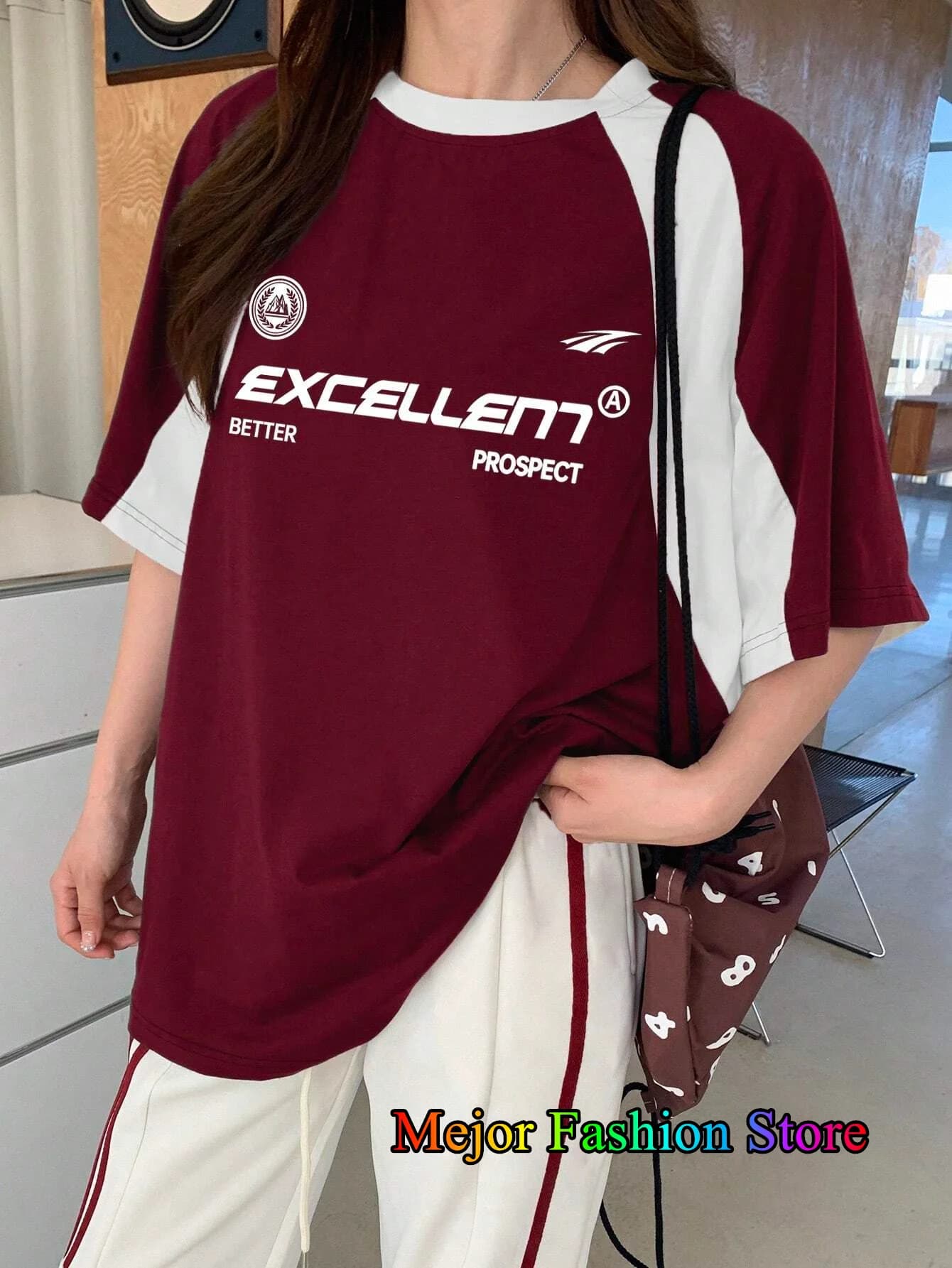 T-shirt stampata con nuova lettera estiva per donna O-Collo Patchwork rosso Manica corta Maglia sportiva da calcio Y2K Top oversize