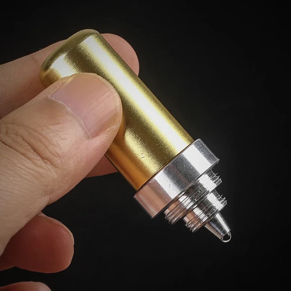 Bottiglia di olio ad alta capacità policromatica alla moda per accessorio di riparazione di emergenza per accendino Zippo ZORRO