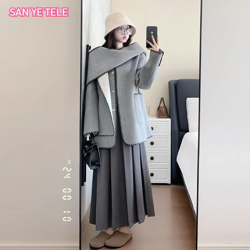 Cappotto premium con cappuccio sciarpa grigia Cappotto casual sciolto da donna Autunno/inverno Sciarpa staccabile Design Temperamento Cappotto giacca di lana
