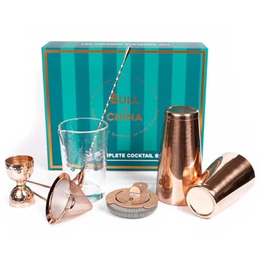 Set Cocktail Shaken and Stirred - Set Regalo Premium per Barman con Shaker Pesante a 2 Pezzi, Jigger Martellato e Strainer Hawthorne