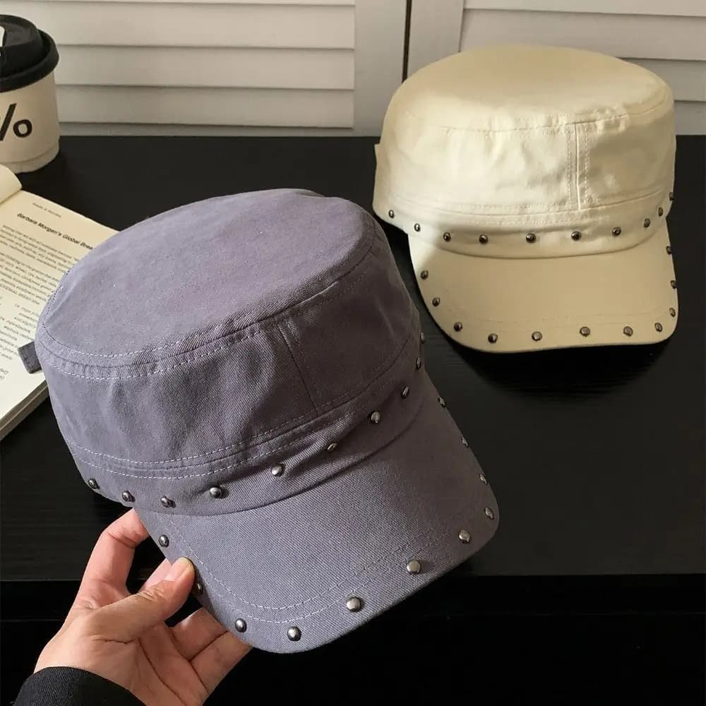 Casual Cotton Rivet Peaked Cap Spice Girls Y2k Rivet Flat Top Hat Fashion Korean Style Retro Baseball Cap Girl