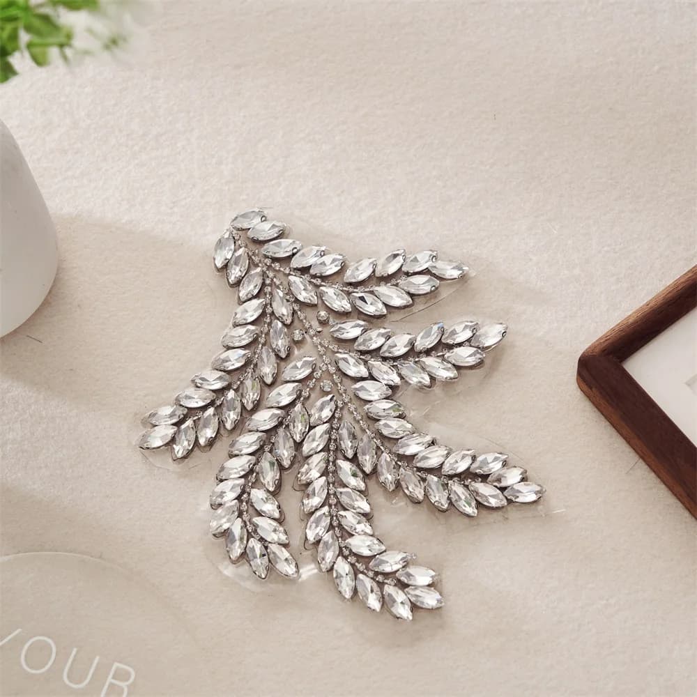 FZD1 Patch in Strass Trasparenti Argento PC, Applicazioni Termoadesive con Diamanti per Abbigliamento, Borse, Felpe, Decorazioni e Accessori Fai-da-Te