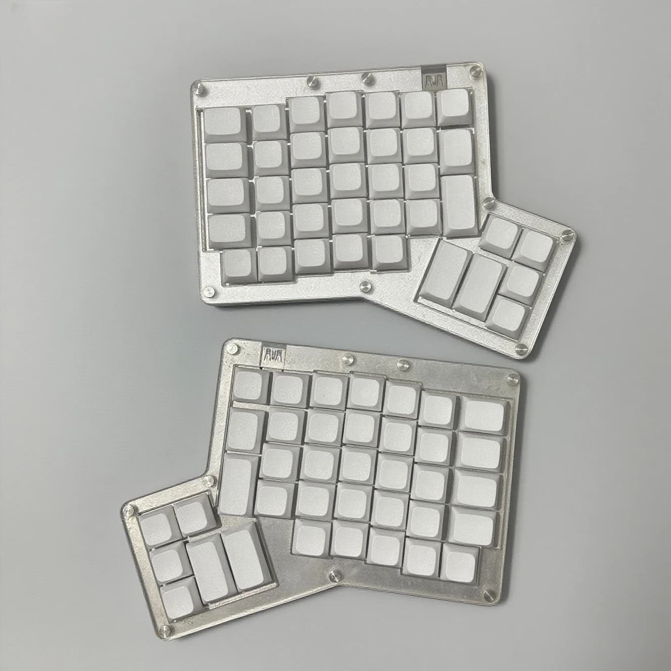 Tastiera divisa Ergodox Tastiere ergonomiche hot swap monomodale cablate Tastiera divisa meccanica personalizzata in acrilico/stampa 3D