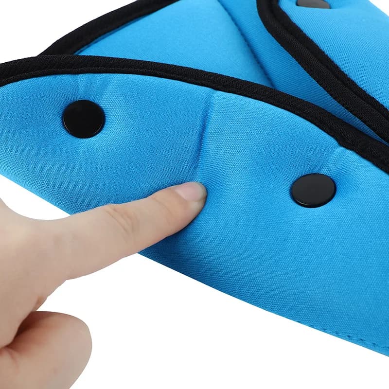 Universal Safety Belt Covers for Cars, Soft and Adjustable, Triangular Protection for Kids Safety Belts