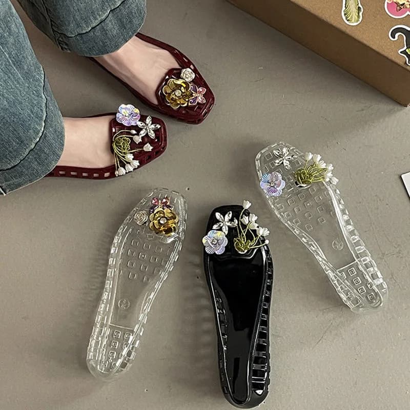 Nuove scarpe da donna 2026 con cristalli e perle, sandali estivi in gelatina, ciabatte versatili da esterno per ragazze