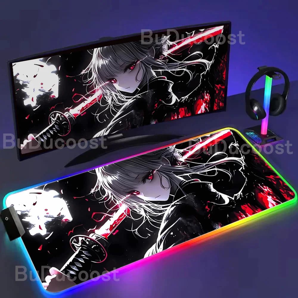 Kawaii Anime Sword Girl RGB Mouse Pad Tappetino per mouse da gioco di grandi dimensioni Accessori per giochi di grandi dimensioni Tappetino per tastiera per computer XXL 400x900mm Tappetino da scrivania