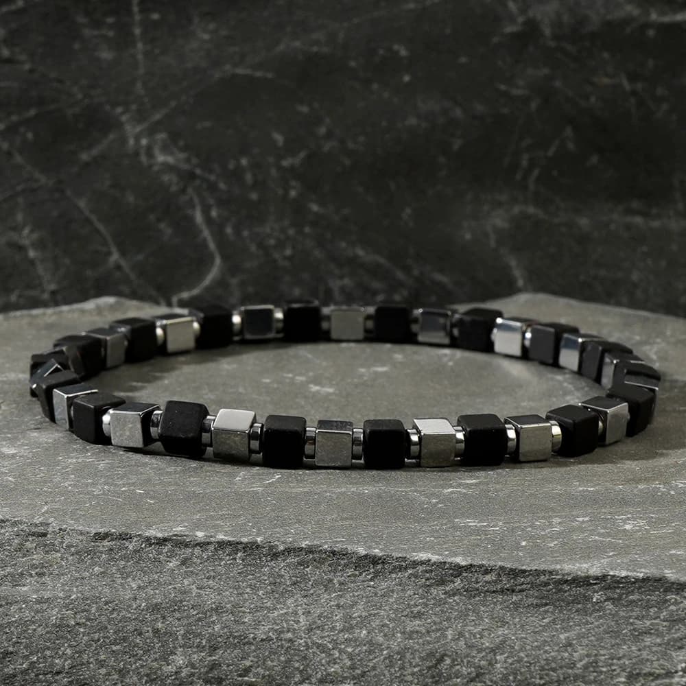 Bracciale in pietra naturale ematite da uomo, perline quadrate, terapia magnetica, gioielli con perline, punk gotico, regali fatti a mano