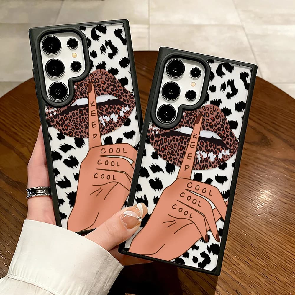 Cover per Telefono in Silicone Opaco per Samsung A56 5G A17 A16 A55 A54 A15 A07 A06 A36 A35 A26 A25 A05s A12 A13 A14 A34 con Stampa Labbra Leopardate