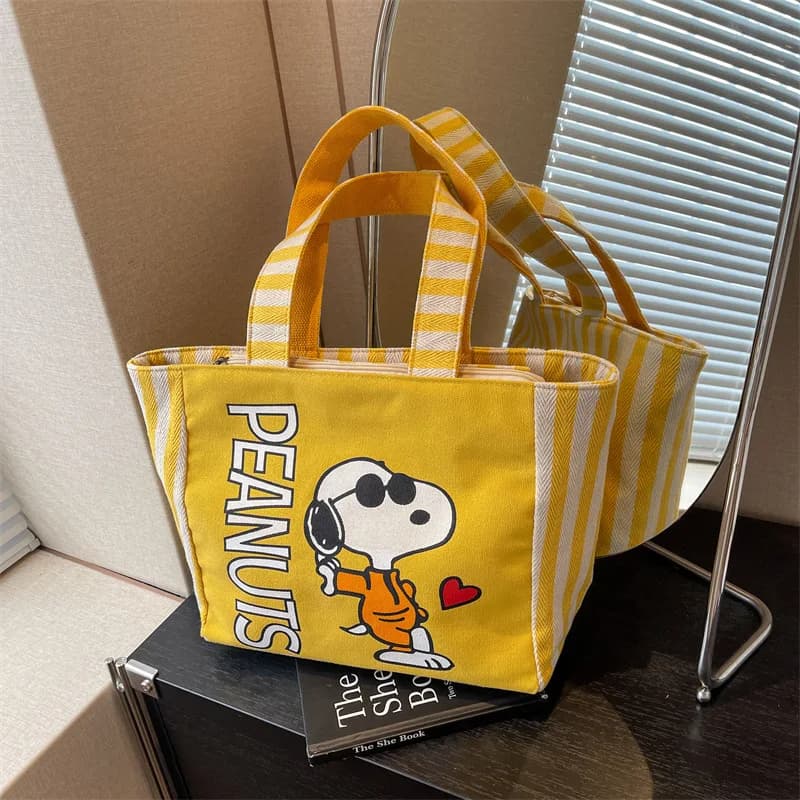 Borsa di tela Kawaii primaverile ed estiva Borsa da donna di grande capacità Snoopy Borsa per la spesa Bento per il trasporto a mano Borsa tote a righe per mamma
