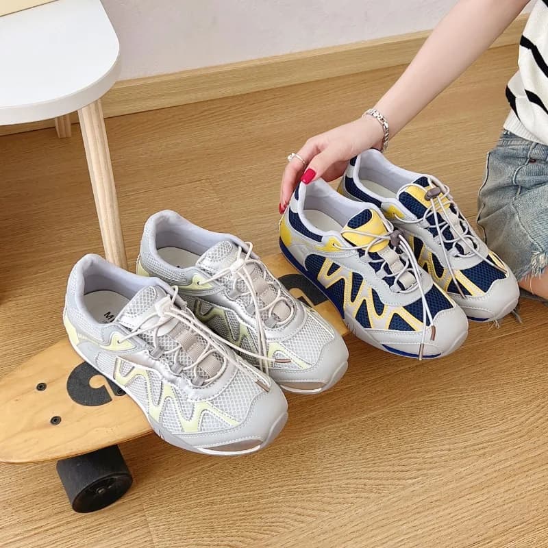 Scarpe casual da donna in mesh traspirante Moda sneakers da corsa primaverili e autunnali Sneaker da esterno comoda Nuove scarpe da ginnastica sportive