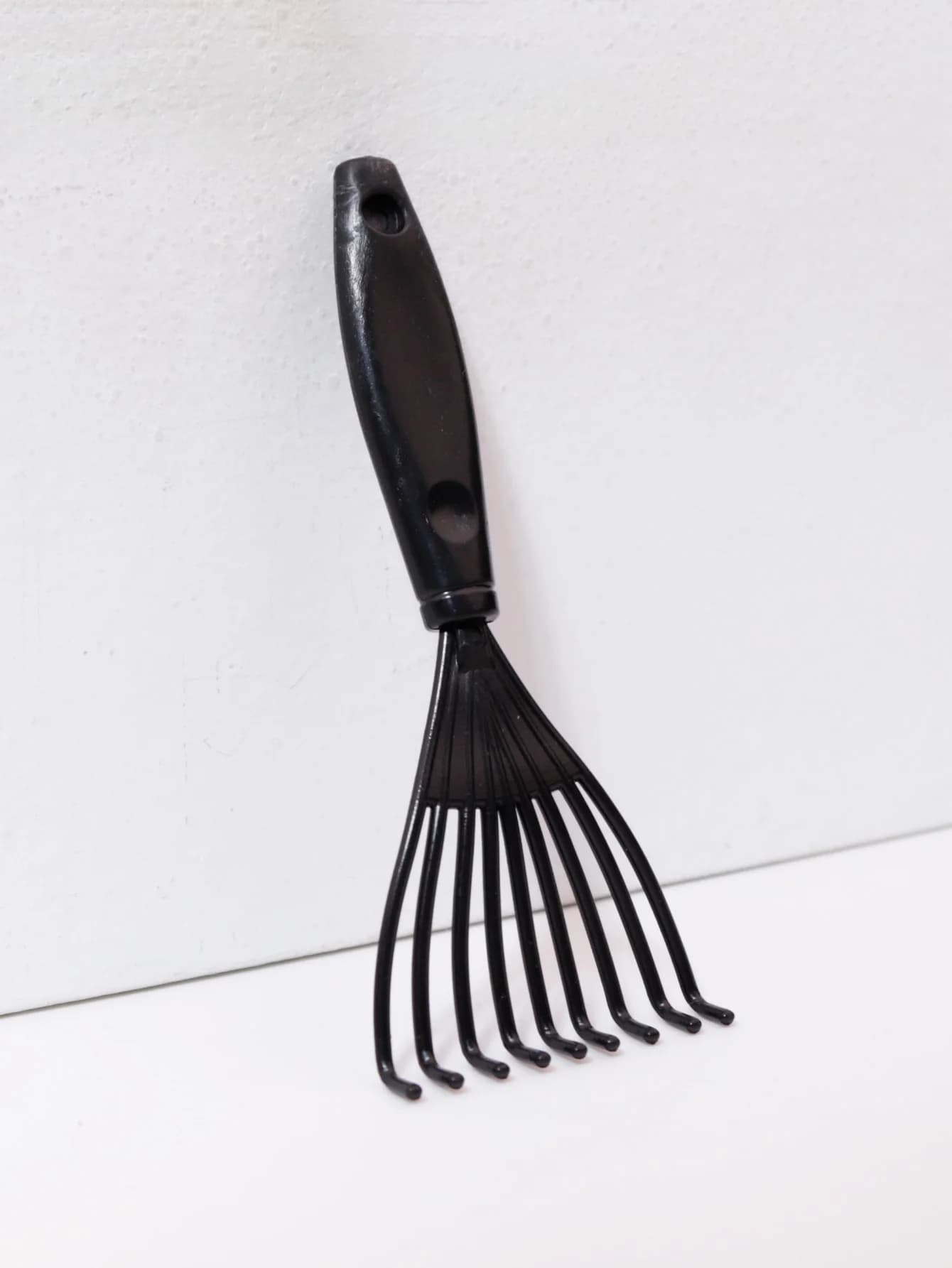 Hair brush cleaning tool, comb cleaner claw, plastic bristle cleaning brush,mini comb cleaner rake For Hair Accessories