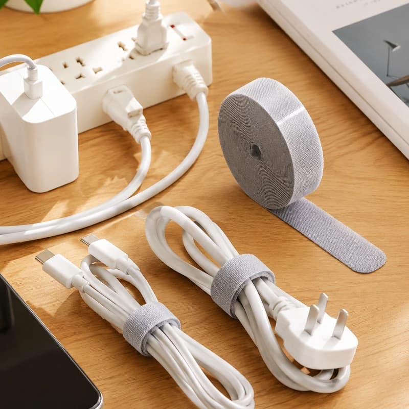 Nastro per la gestione dei cavi da 5 m, riutilizzabile, con chiusura a strappo, strumento per organizzare e fissare cavi USB e fili elettrici