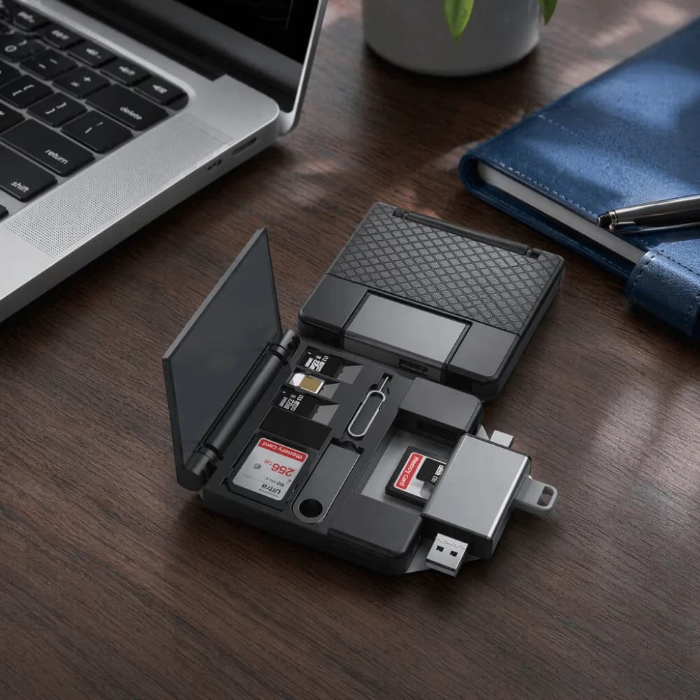 Multifunctional OTG Card Reader 7-in-1 Type-C Interface Card Reader Storage Box Quickly Transmit Universal Memory Card Reader