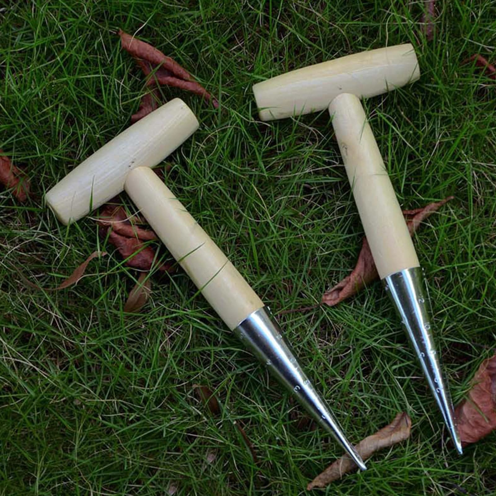 Seminatrice manuale in metallo, facile da usare per forare e seminare, leggera e portatile per tutti i tipi di frutta, tulipani, narcisi e fiori.