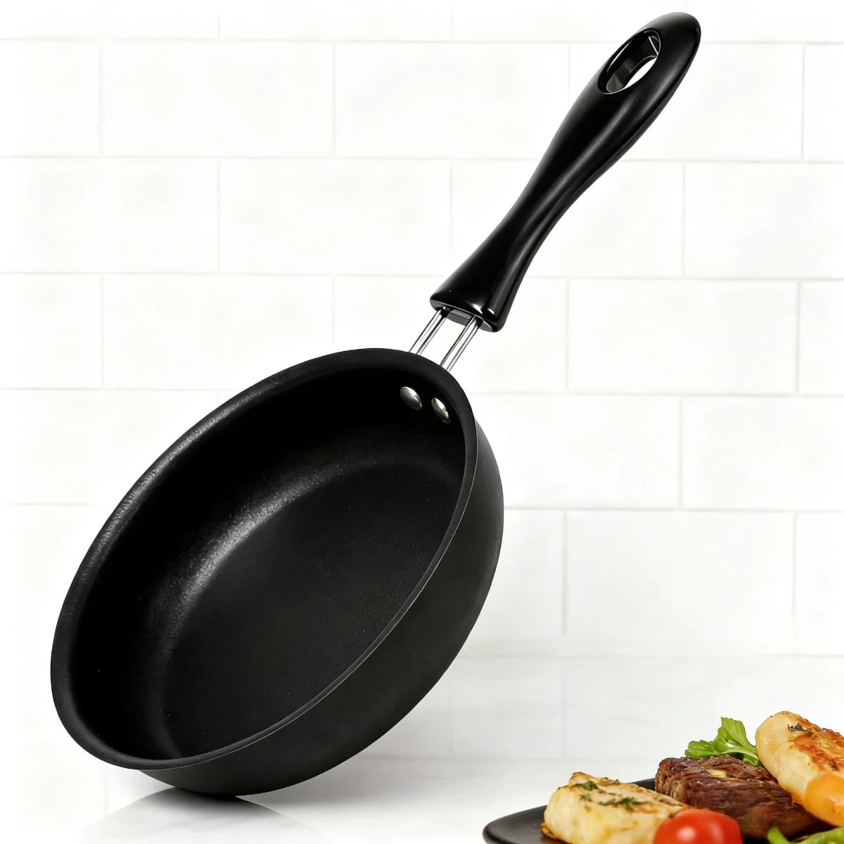 Mini Padella with Handle Portable for Eggs, Omelette, Pancake and Steaks, Resistant for Home, Camping and Kitchen