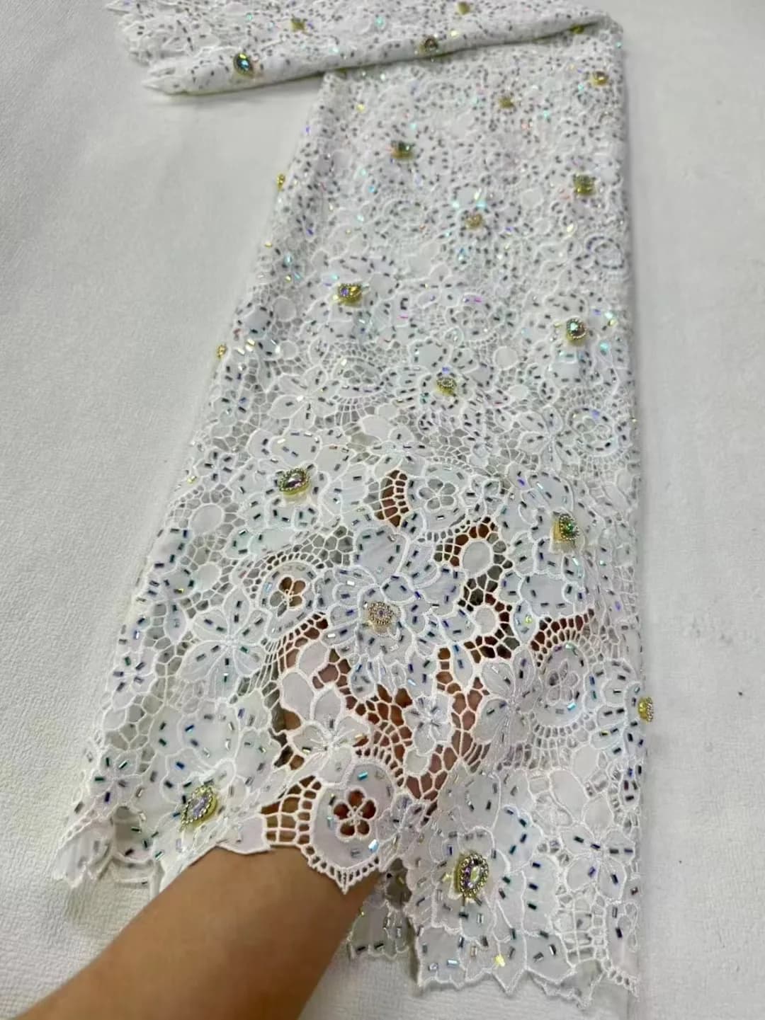 2025 High-Quality Nigerian Tulle Lace Fabric for Wedding Dress Embroidery Sequins Party Guipure Chiffon Sewing JL498 5Yard