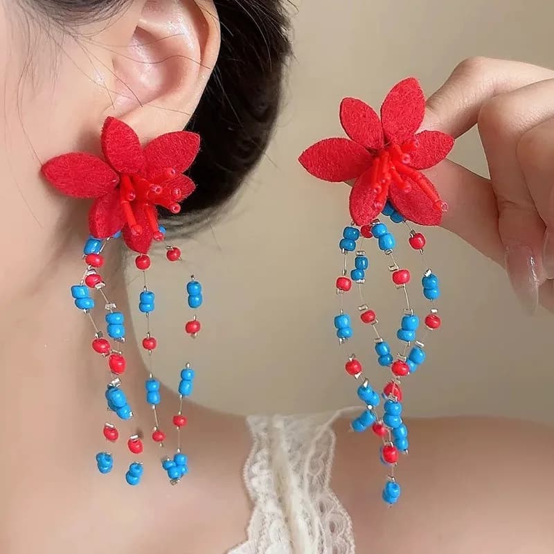 Boho Red Flower Dangle Earrings With Blue Seed Bead Tassel Felt Floral Statement Jewelry Summer Party Accessories For Women