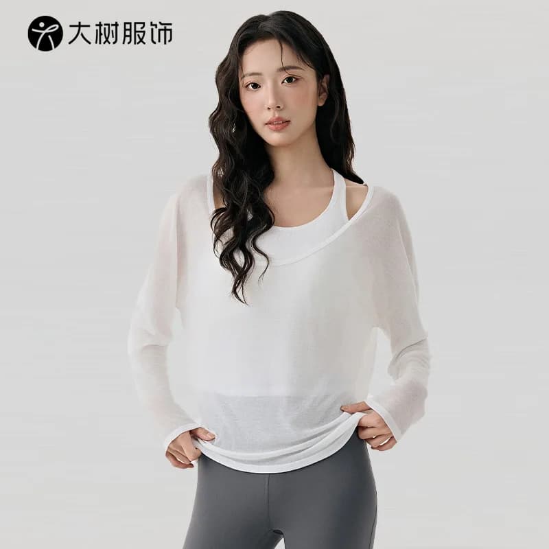 Yoga Suit for Women, High-End Layered Two-Piece Set, Breathable Long-Sleeve Top, Pilates Sports Vest with Chest Pads