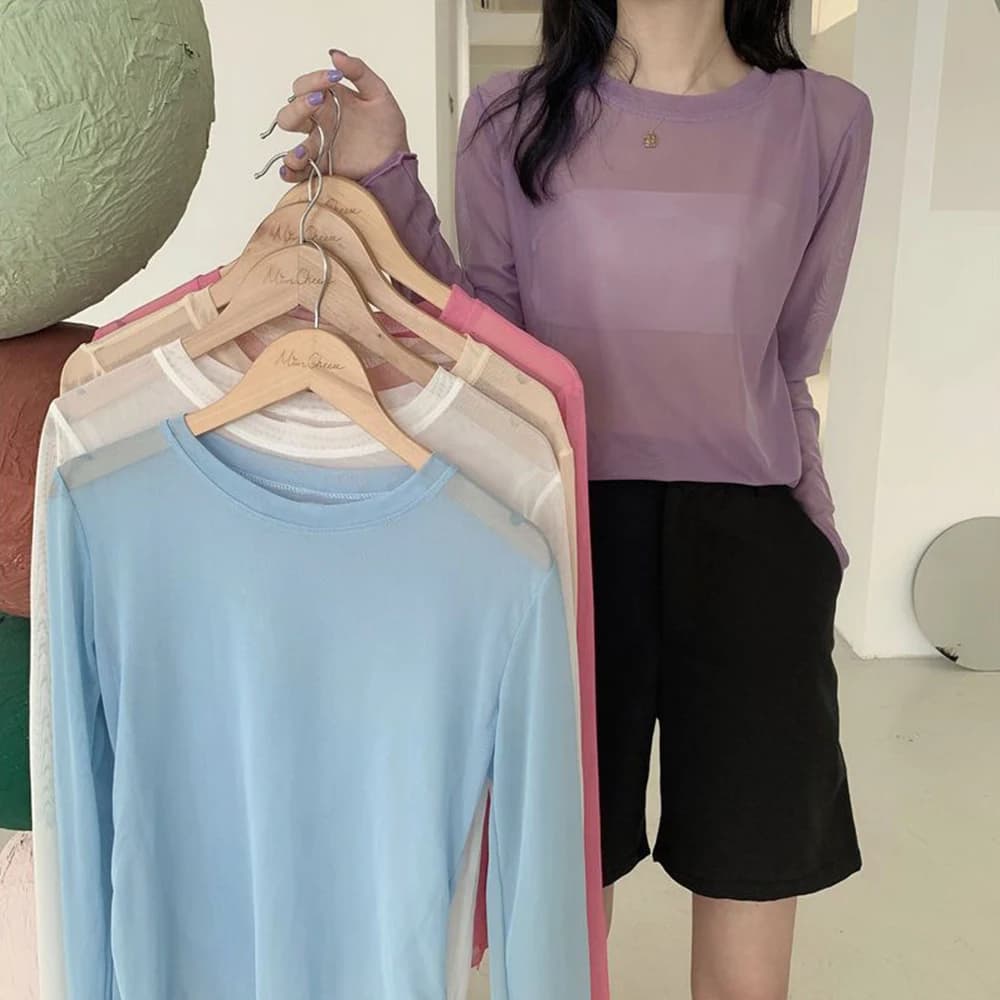Women's T-shirts sexy See through top in transparent mesh Long sleeved T-shirt with summer sun protection Top Transparent shirts Shirt touching bottom