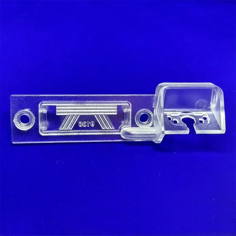 Staffa di installazione per telecamera posteriore HD per VW Jetta Polo Bora Golf Passat B5 B6 Touran Caddy T5 Multivan Transporter