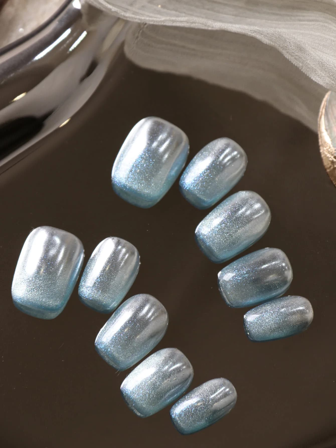 10Pcs Press on Nails Short Blue Cat's Eye Mirror Surface Office Dailywear False Nails Artificial Nails Kit Nail Art DIY