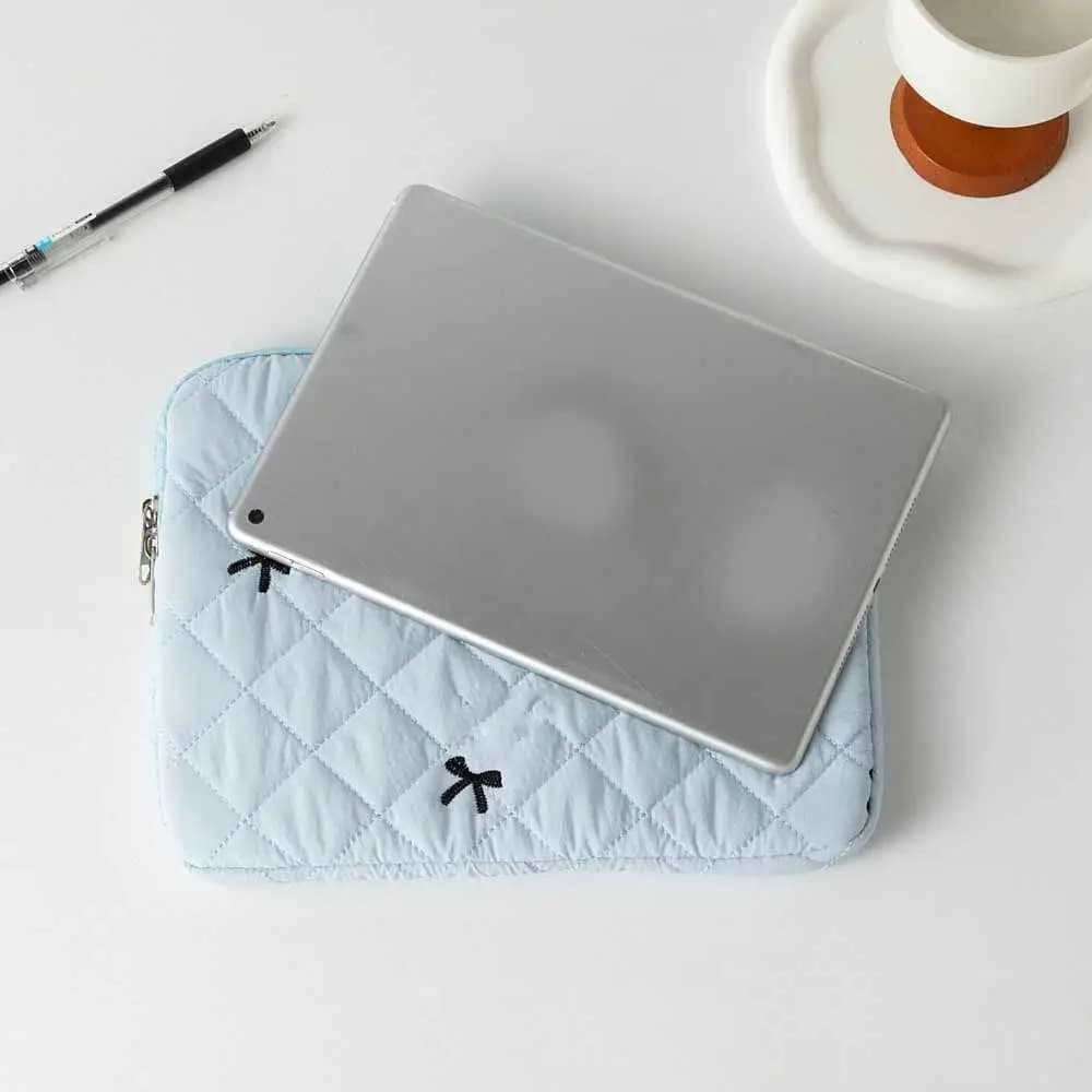 Borsa portaoggetti per laptop con ricamo dolce Custodia per tablet da 13 pollici INS Custodia per laptop antiurto in stile coreano Business