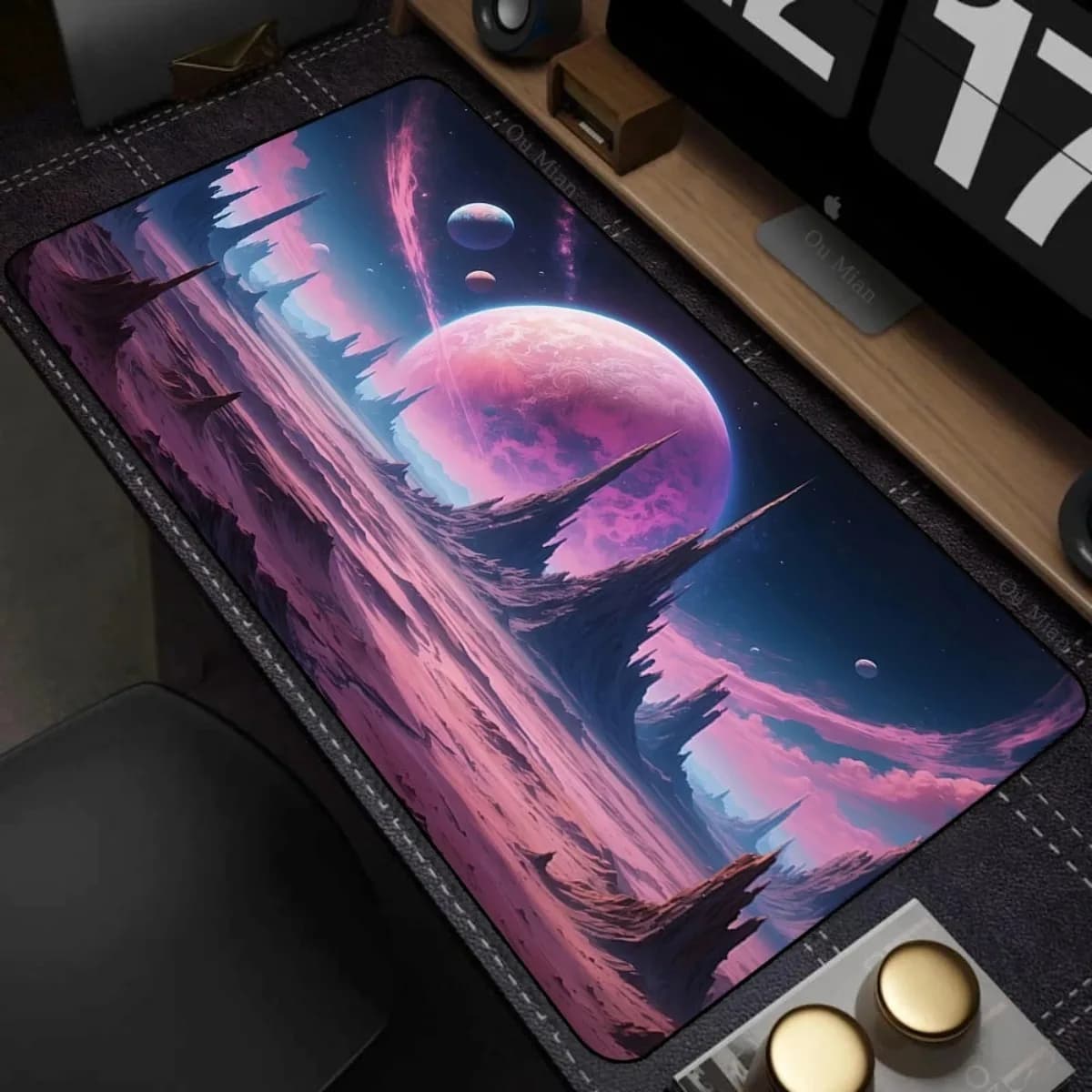 Tappetino da Scrivania Grande con Scenari Naturali Anime, Antiscivolo, per PC, Laptop e Tastiera