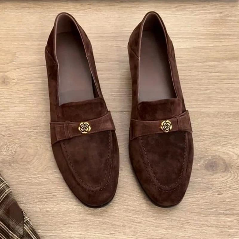 Mocassini da Donna 2026 Nuovo Stile in Pelle Scamosciata Scarpe Casual da Donna Stile Britannico