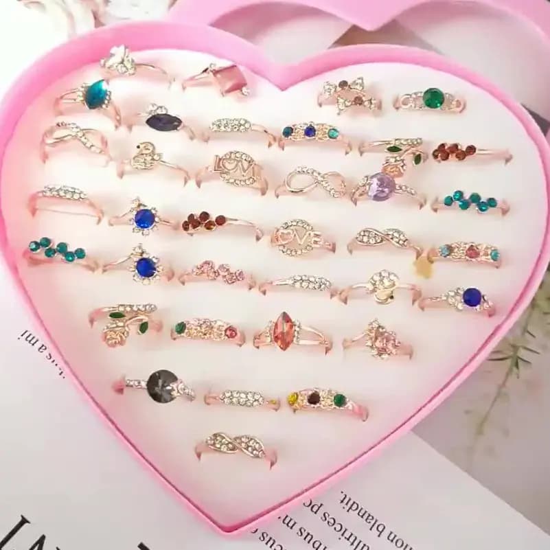 10 anelli colorati con strass per ragazze, adorabili anelli in lega con fiori e animali dei cartoni animati, gioielli per bambini, regalo (senza scatola)