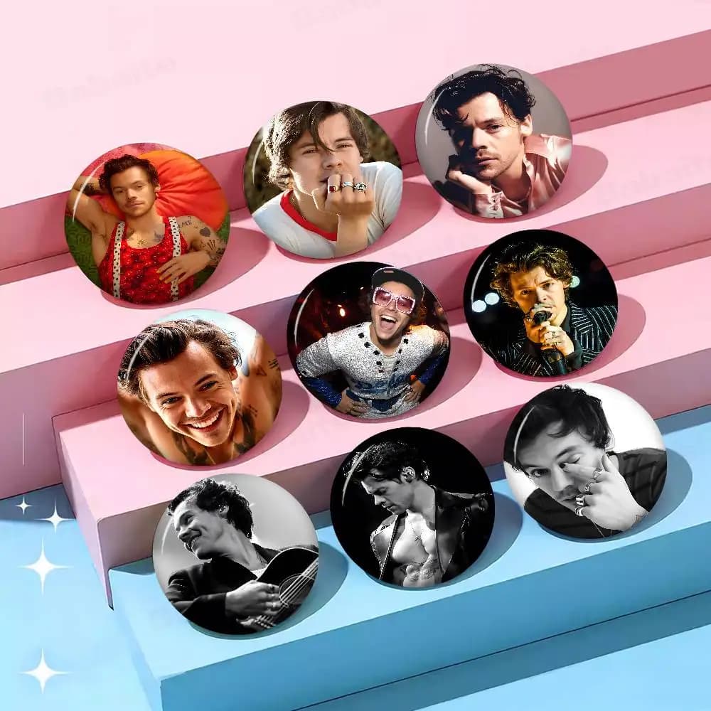 Famous Pop Singer Harris_Styles Anime Brooches Cute Cartoon Badge Jacket Jeans Lapel Pin Gift Accessorie