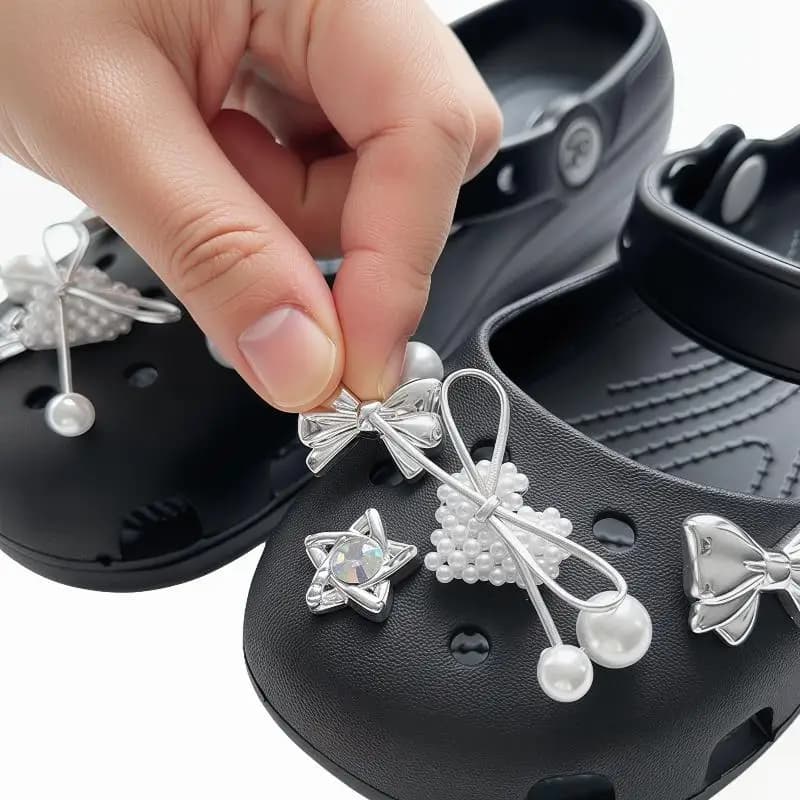 Detachable Pearl Heart Bowknot Shoe Charms Bling Decorative Buckles For Clogs Casual Sandals DIY Shoe Ornament Accessories Gift