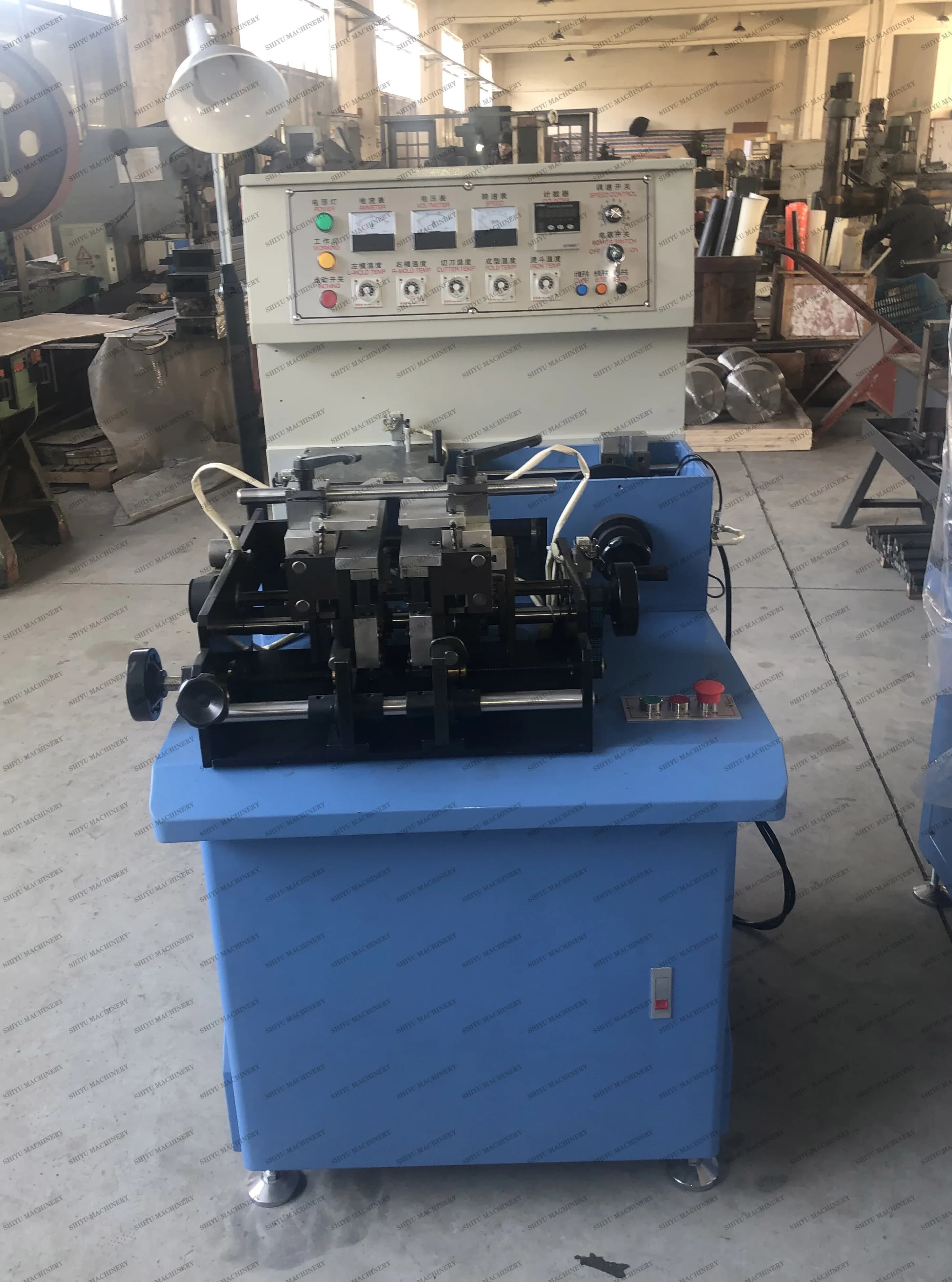 Weaving machines label loom multi-fuctional automatic label cutting and folding machine with cold and hot blade cutting