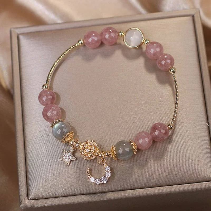 Braccialetto con Ciondolo Luna e Stella in Cristallo Naturale di Fragola, Design Fresco e Semplice, Regalo per Migliori Amici