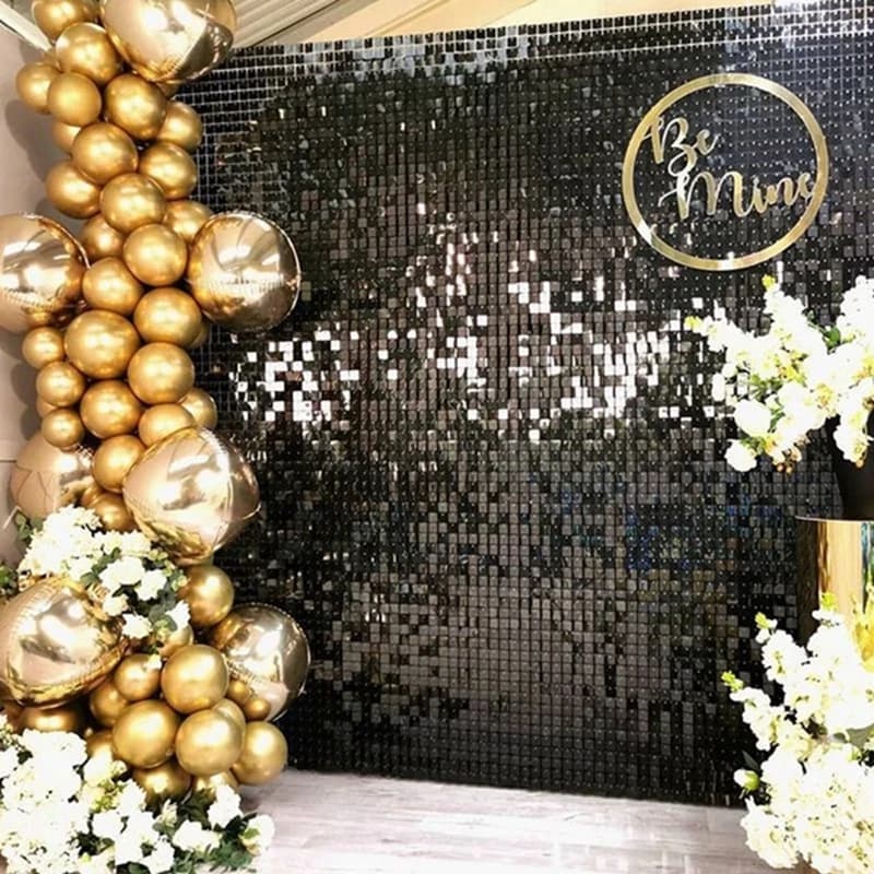 Set of 4 Glittered Curtains in Lamina for Party Decorations, Silver Curtains and Rose Gold for Birthday Wallpapers and Weddings